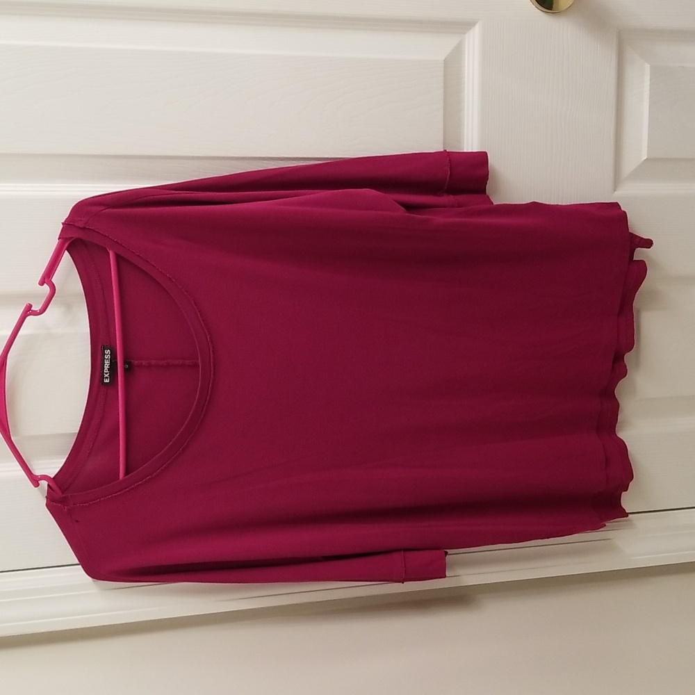 Express Half-Sleeve Top